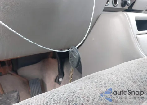 1999 Chevrolet Silverado 1500 Ls z USA, uszkodzony, nr VIN 2GCEK19T7X1111792